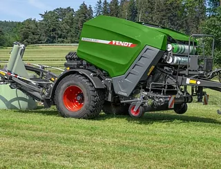Fendt Rundballenpresse